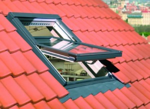 Окна для крыши – особенности установки