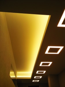 Способ монтажа потолочной ниши с подсветкой